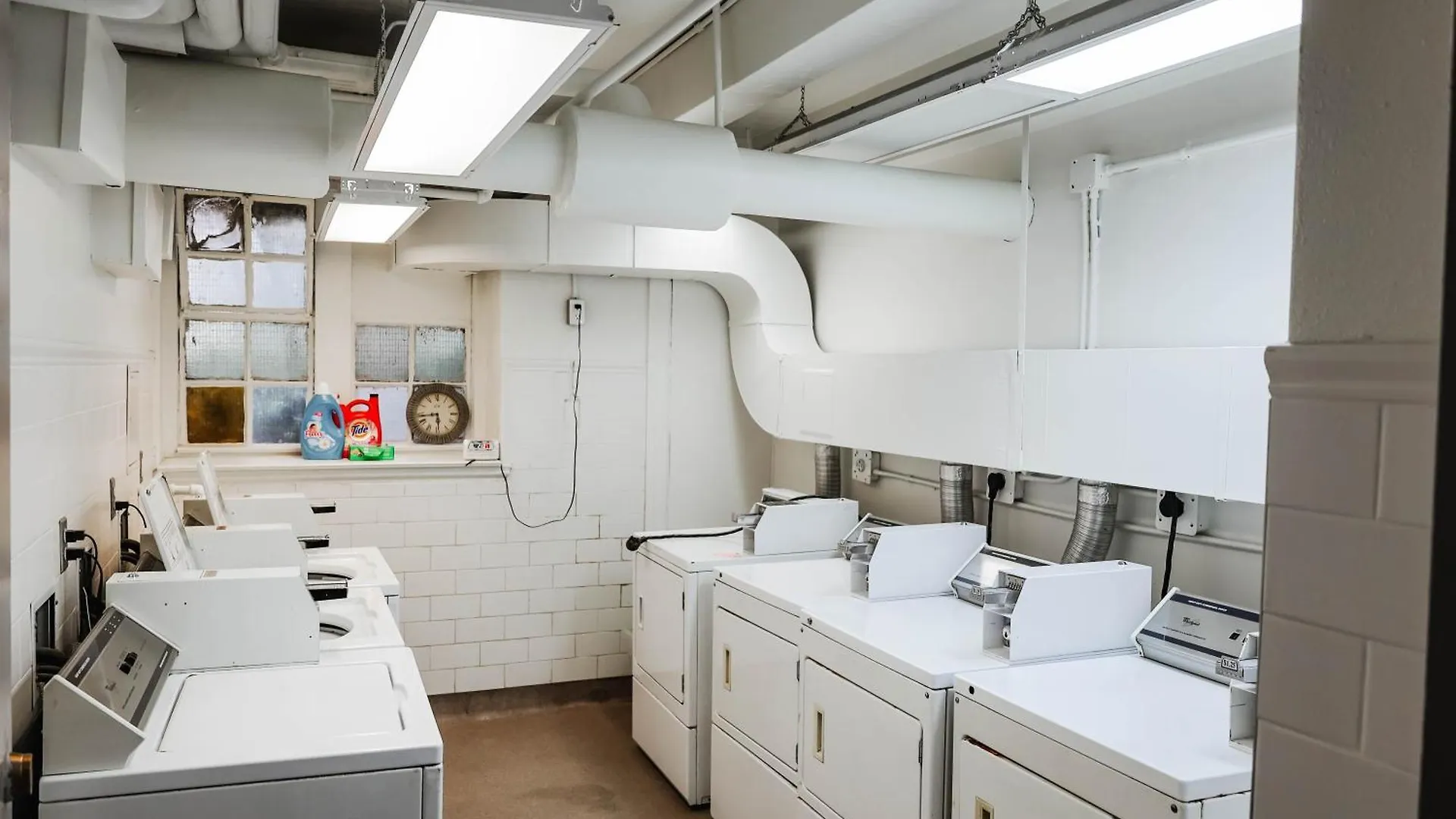 Apartment Knox Residence - University Of Toronto